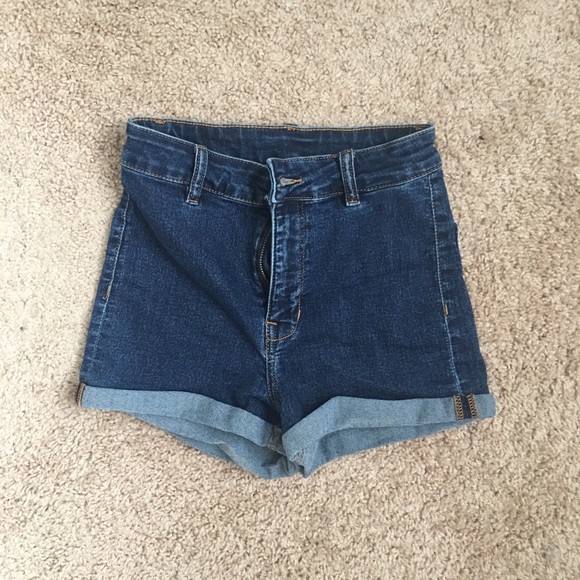 H&M Highwaisted Jean Shorts - Picture 1 of 5